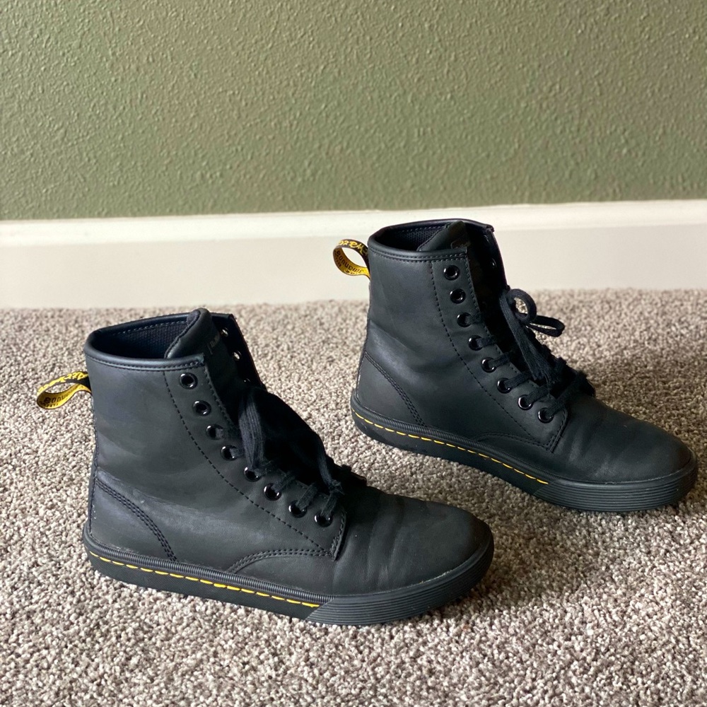 Dr Martens Sheridan Leather Lace Up Boot